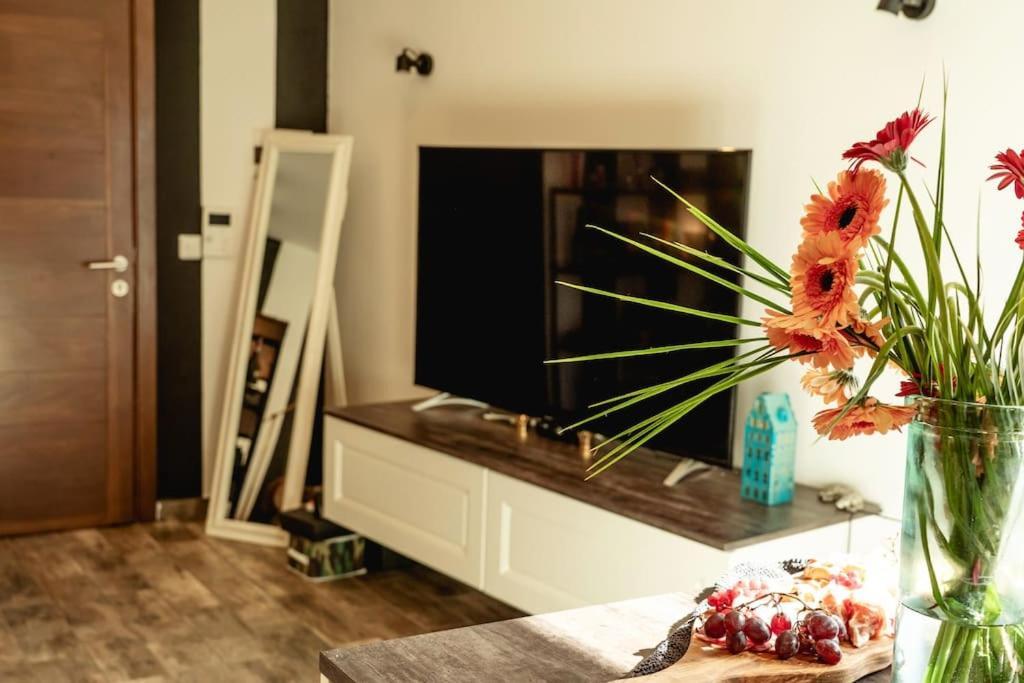 Luxury Designer Penthouse With Private Jacuzzi Apartment Sliema Ngoại thất bức ảnh
